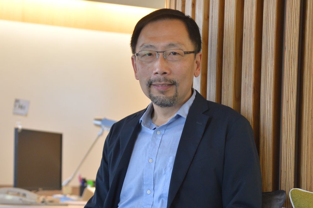 跨領域學習 真實與產業銜接｜專訪跨領域設計學院院長 佘日新